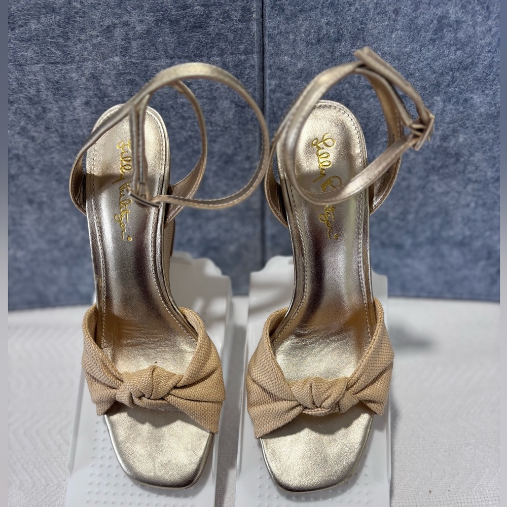 Lilly Pulitzer Gold Heels with Tan Bow - Picture 2 of 13